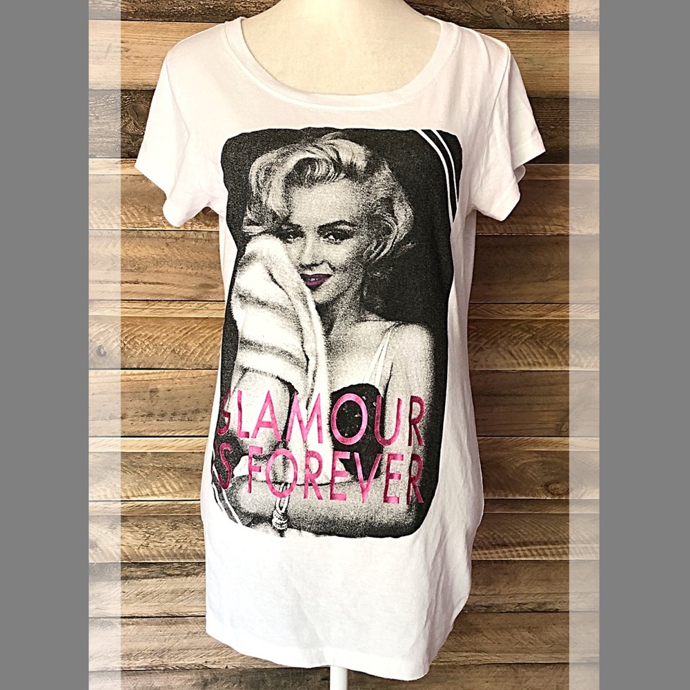 Marylin Monroe graphic tee